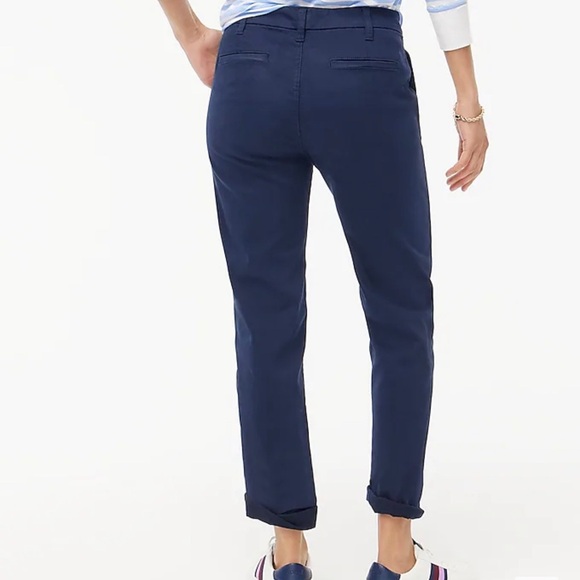 High-rise girlfriend chino pant - Picture 3 of 4